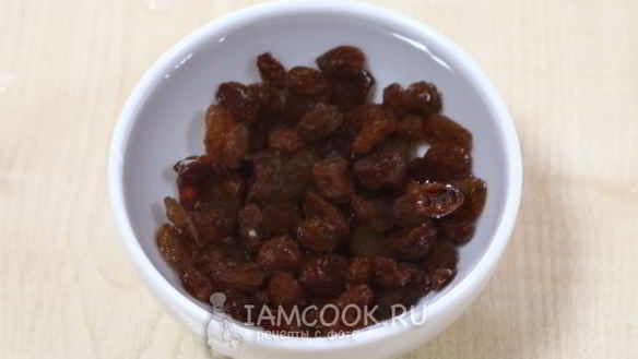 ШАГ 6. компот из сушеных яблок, изюма и кураги