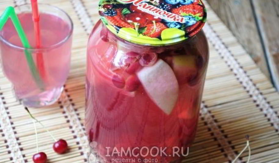 Рецепт компот из яблок и вишни