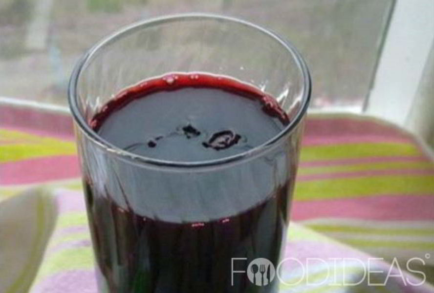 Компот из жимолости