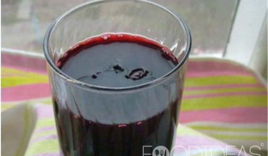 Рецепт компот из жимолости