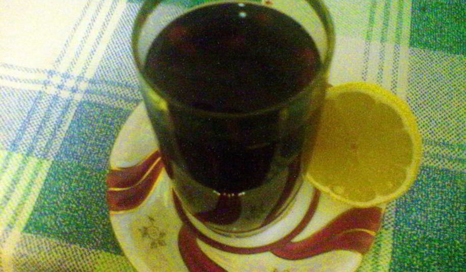 Рецепт компотик из свежезамороженных ягод с лимоном