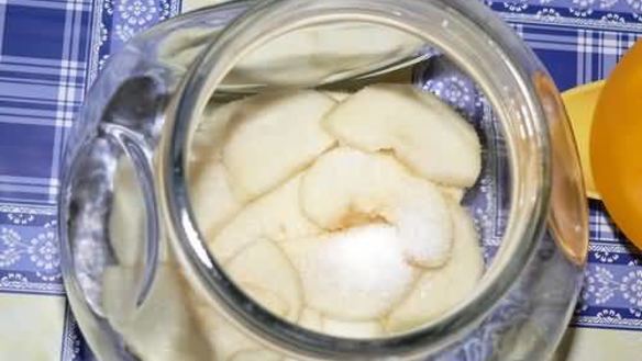 ШАГ 16. слабоалкогольный компот