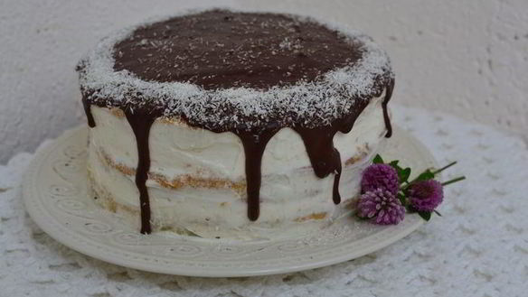 ШАГ 14. ванильный торт с ягодным компоте