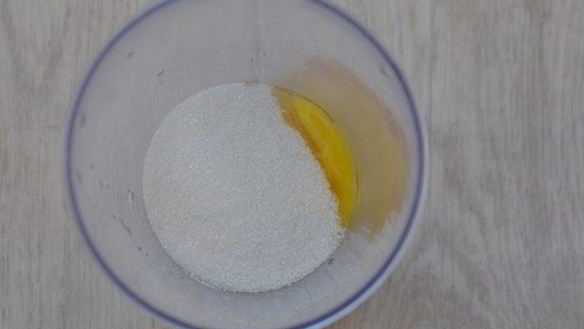 ШАГ 3. ванильный торт с ягодным компоте