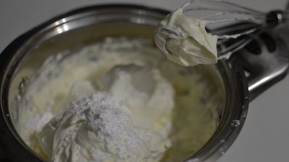 ШАГ 8. ванильный торт с ягодным компоте