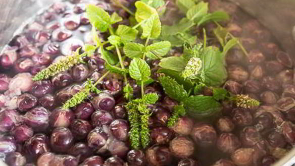 ШАГ 5. виноградный компот с мятой