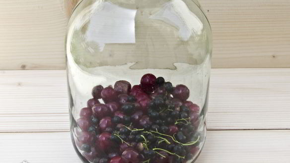 ШАГ 5. вишневый компот с черной смородиной на зиму