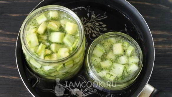 ШАГ 7. консервированные кабачки