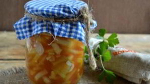 ШАГ 7. лук в томатной заливке на зиму