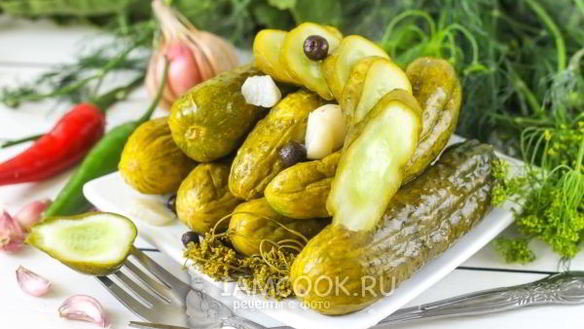 ШАГ 9. быстрые маринованные огурцы