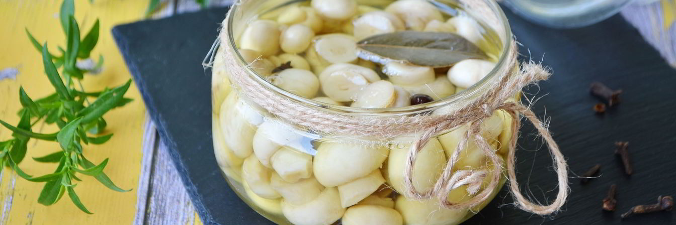 Грибы, маринованные с гвоздикой
