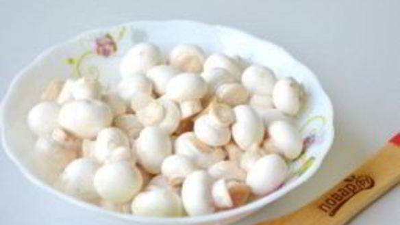 ШАГ 2. грибы, маринованные с гвоздикой