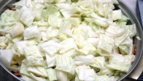 ШАГ 2. капуста, маринованная по-грузински