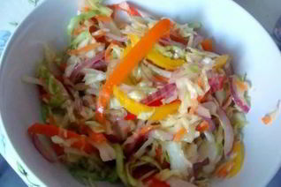 Капуста маринованная с болгарским перцем