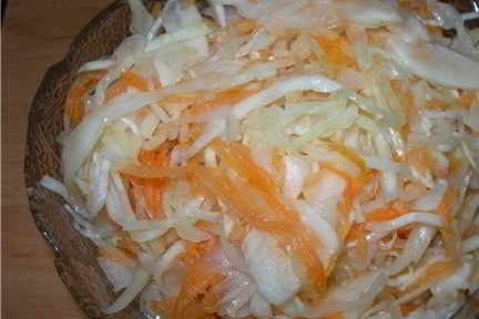 Капуста, маринованная с морковью