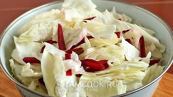 ШАГ 7. маринованная капуста со свеклой