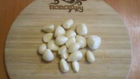 ШАГ 2. маринованный чеснок