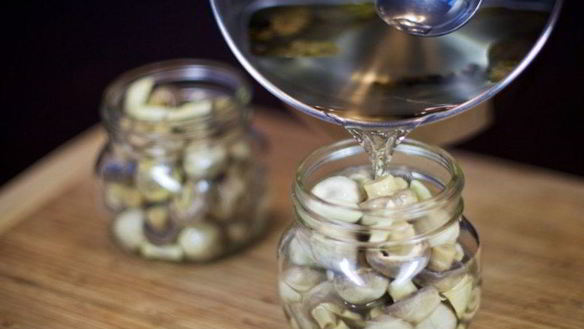 ШАГ 7. маринованные грибы