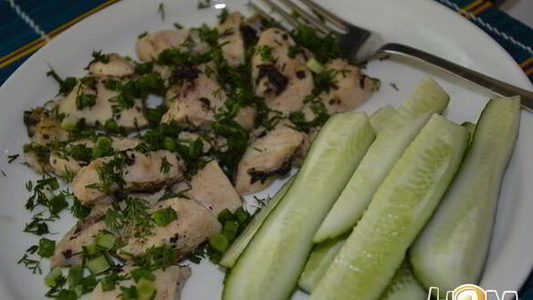 ШАГ 4. маринованные грудки на пару