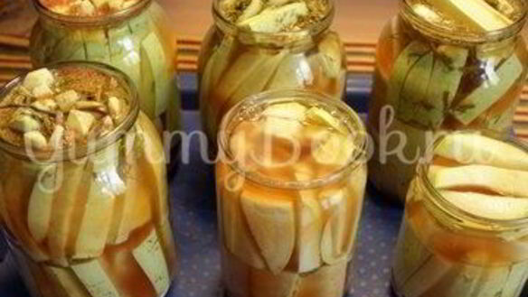 ШАГ 4. маринованные кабачки с кетчупом чили