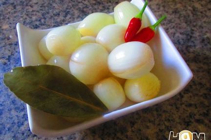 Маринованные луковки