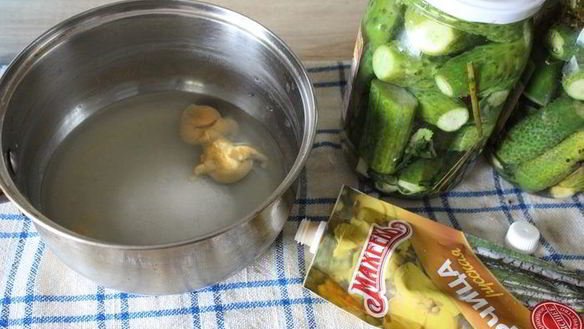 ШАГ 4. маринованные огурцы с горчицей