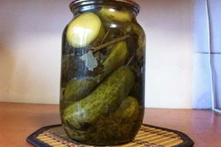 Маринованные огурцы с кабачками