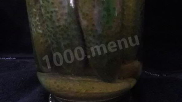 ШАГ 6. маринованные огурцы в банках с гвоздикой