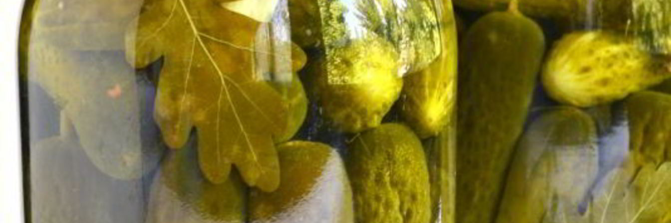 Огурцы маринованные с зернами горчицы и паприкой на зиму