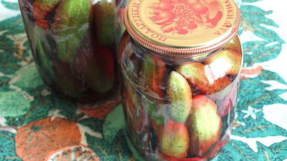 ШАГ 3. огурцы маринованные со свеклой