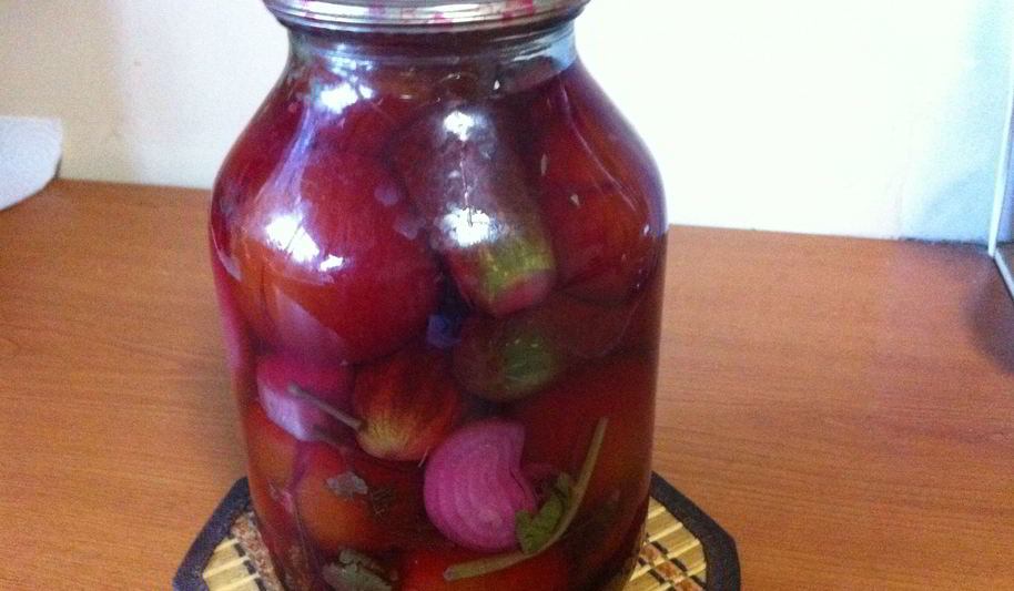 Рецепт помидоры маринованные со свеклой и огурцами