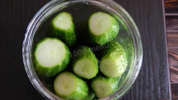 ШАГ 5. огурцы на зиму в томатной пасте