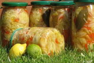 Огурцы с перцем на зиму