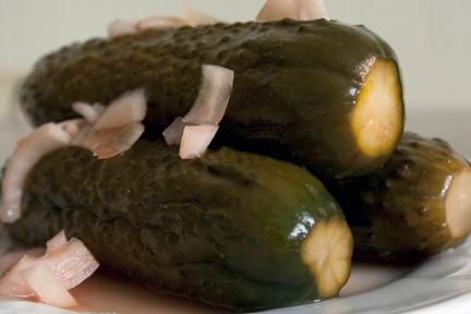 Огурцы в томатном соке на зиму