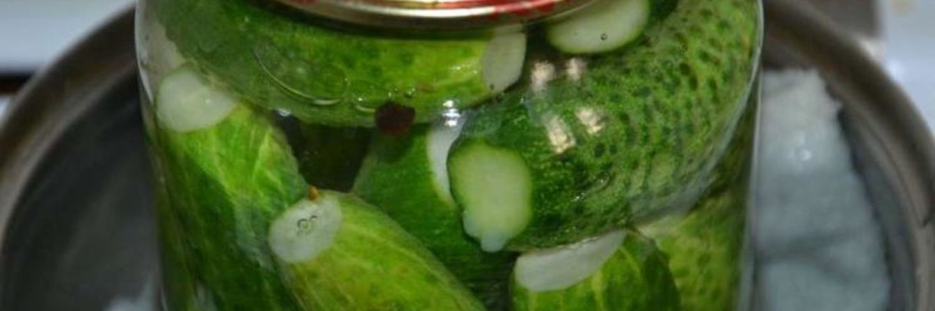 Острые огурчики на зиму