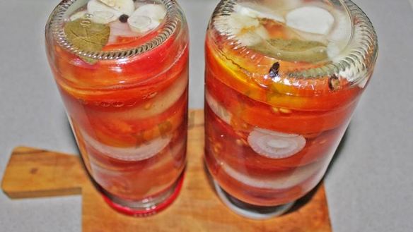 ШАГ 11. помидоры в желе с желатином со стерилизацией