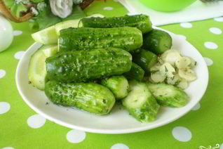 Малосольные огурчики