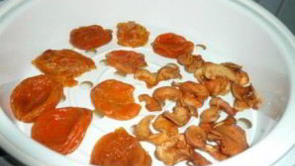 ШАГ 2. сухофрукты на завтрак