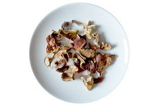 Сушеные белые грибы