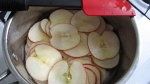 ШАГ 3. сушеные в духовке яблоки