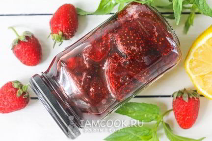 Клубничное варенье с лимоном