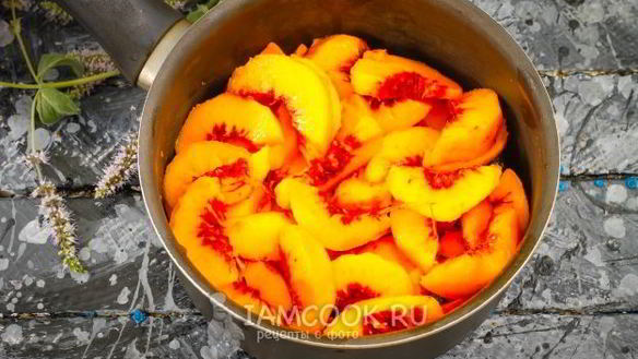 ШАГ 8. конфитюр из персиков