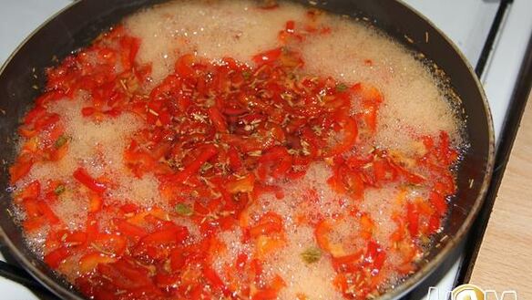 ШАГ 4. конфитюр из перца к мясным блюдам