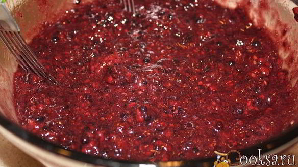 ШАГ 2. малиновое варенье в мультиварке на зиму