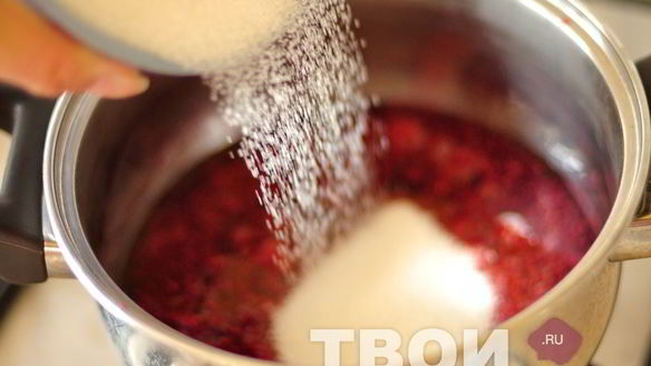 ШАГ 3. малиновое варенье
