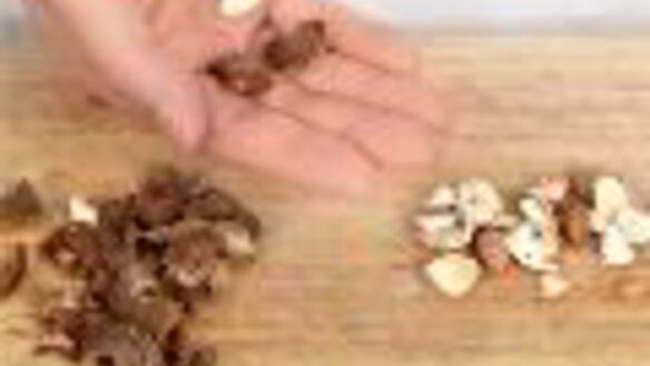 ШАГ 2. варенье из абрикосов с ядрышками