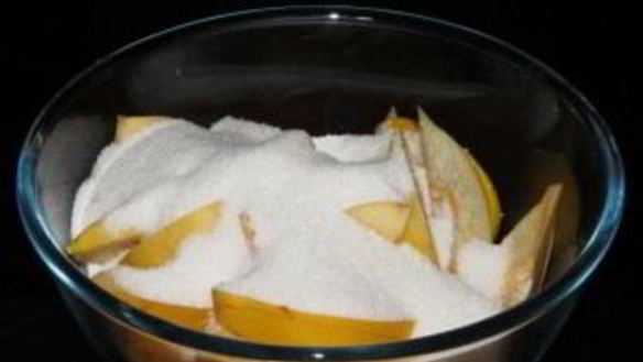 ШАГ 2. варенье из айвы в мультиварке