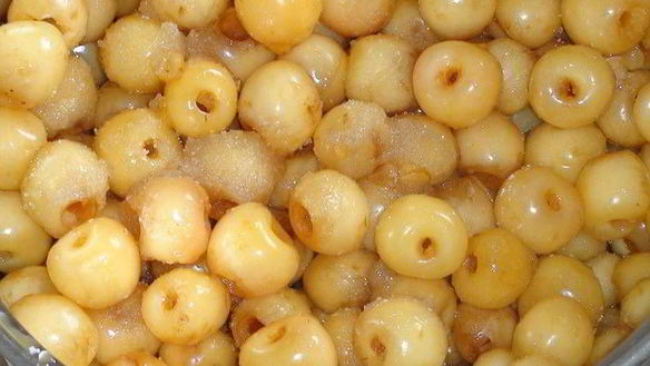 ШАГ 2. варенье из белой черешни