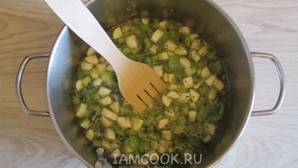 ШАГ 10. варенье из киви и банана