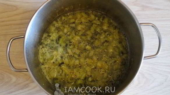 ШАГ 11. варенье из киви и банана